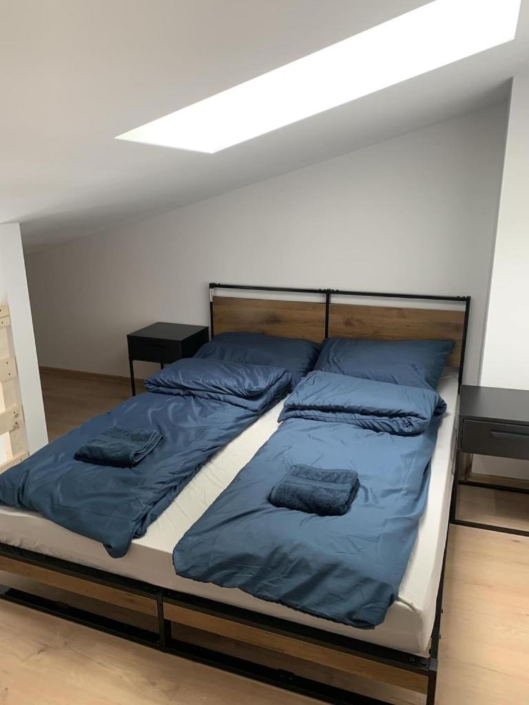 Dwupietrowy Loft Fabryka Welny 2 # Nestapartamenty Bielsko-Biała Buitenkant foto